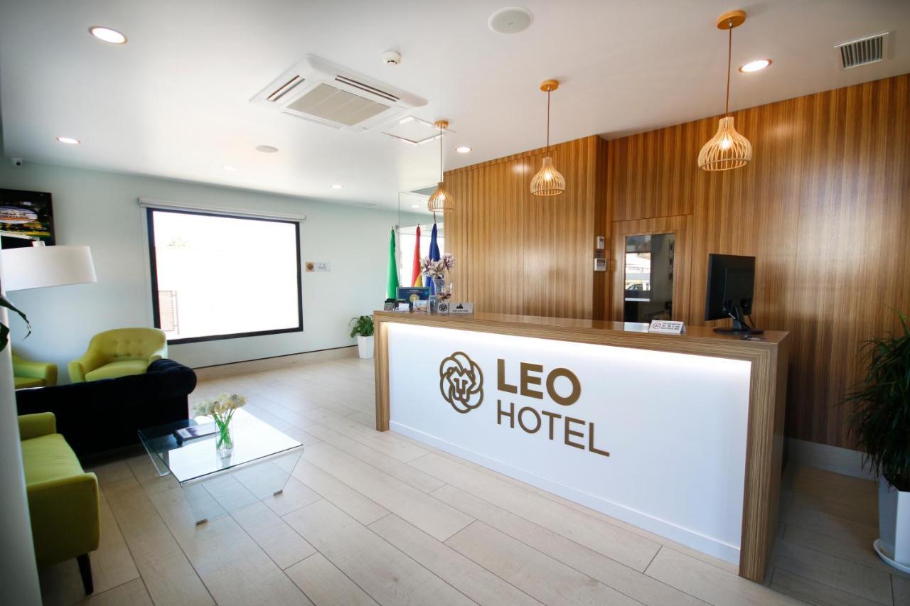 Hotel Leo Monesterio Exterior foto