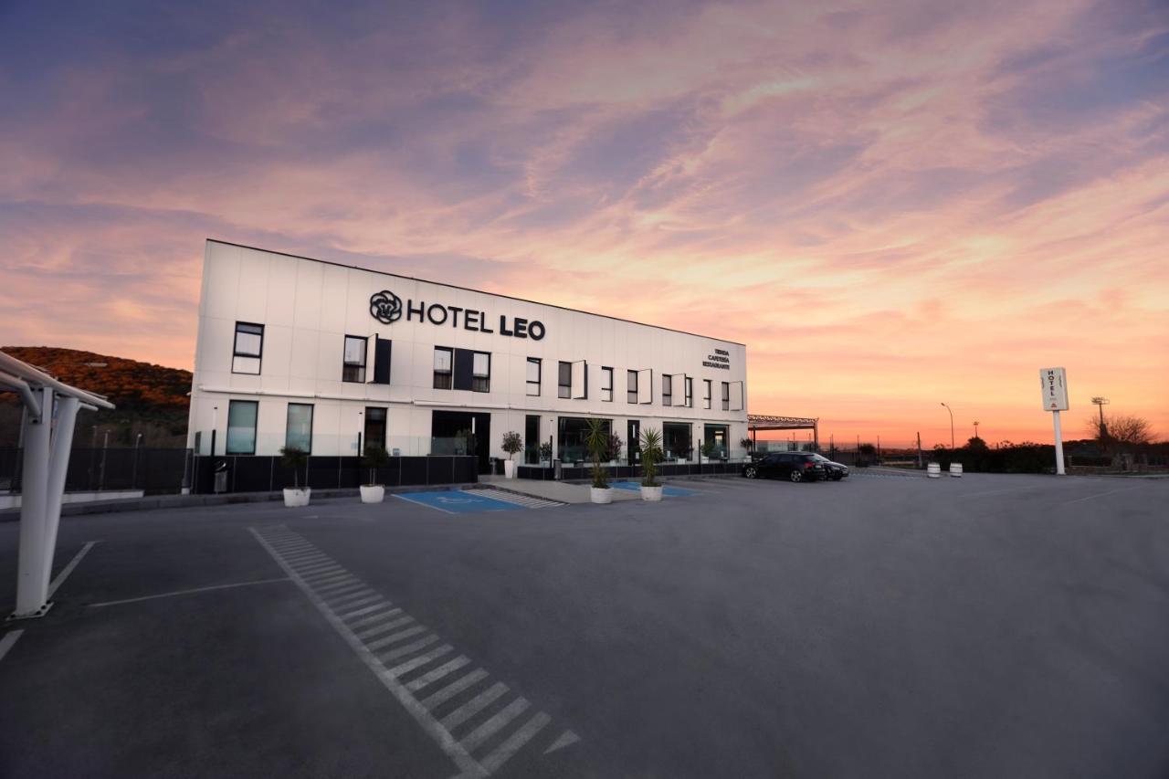 Hotel Leo Monesterio Exterior foto